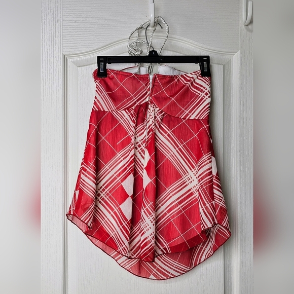 Studio Y Women's Red & White Chiffon Layered Halter Top, Adjustable Strap, SMALL - Picture 8 of 11